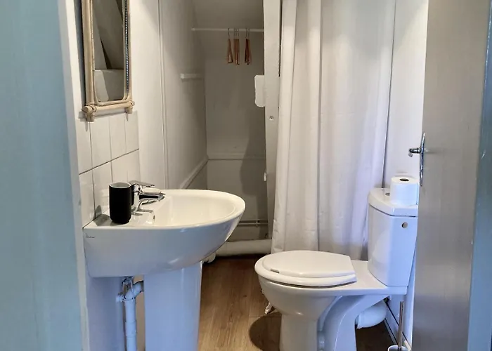 Holiday home Gite Gites De France - Le Clos Des Champs Daubeuf-Serville